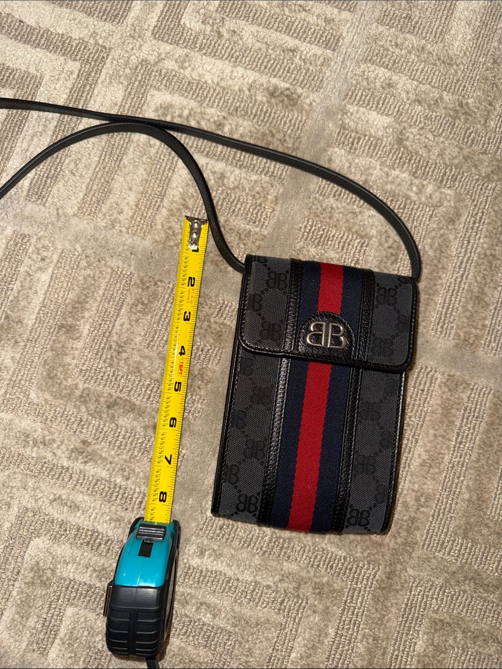 Balenciaga x Gucci The Hacker
Project Phone / Cross Body Bag